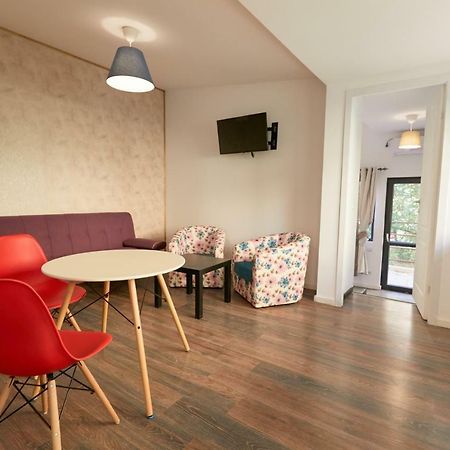 Stanford Apartments Bucharest Luaran gambar